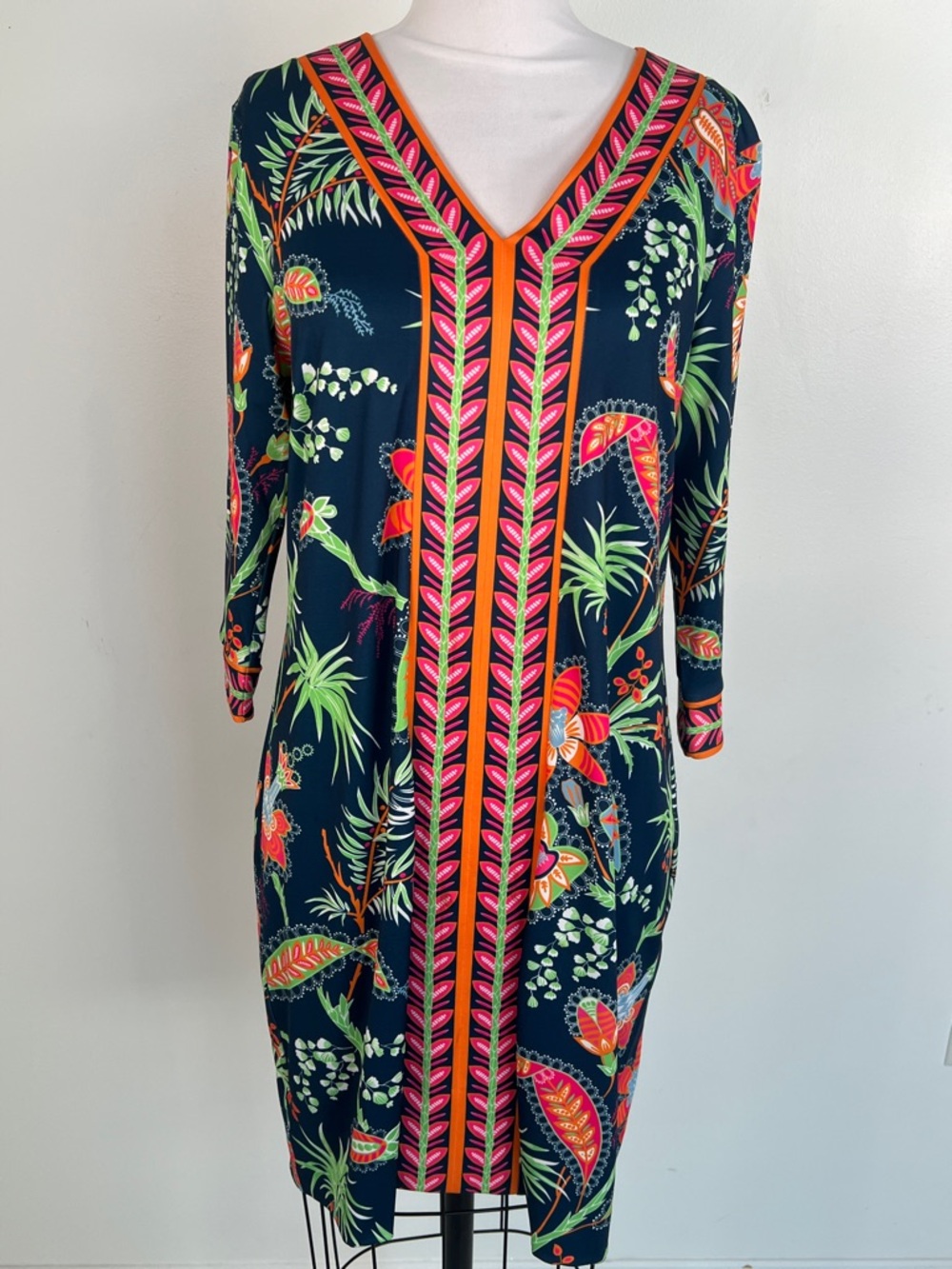 EUC! Gretchen Scott Navy and Multicolor Dress Size L